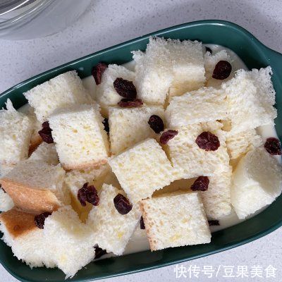 面包丁|低糖吐司布丁做的对，脆嫩满足又美味