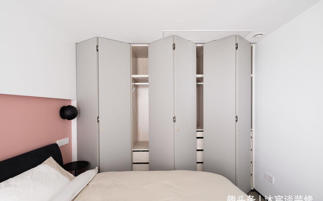 玄关|她家虽然不大,但称得上装修典范,不仅拥有大量收纳,还极简好看