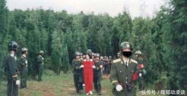 妖气|罕见老照片:慈禧假扮观音妖气森森,红衣女囚上刑场让人胆寒!