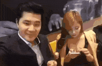 |搞笑GIF:这么长的婚纱,会不会影响交通