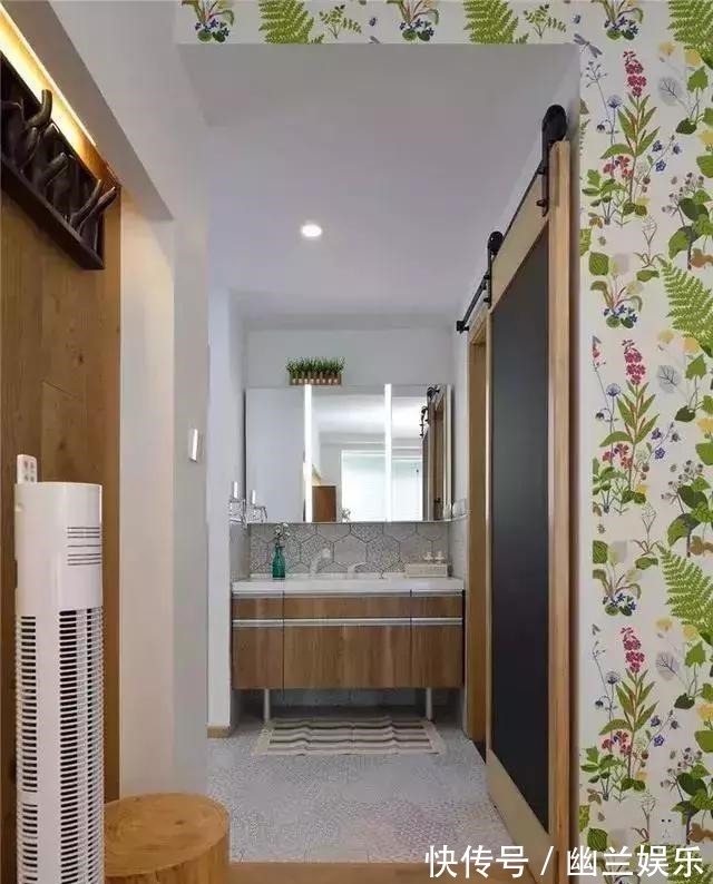 花园|买80㎡顶楼被同事嘲笑,看到我家大阳台改花园餐厅,羡慕得不得了