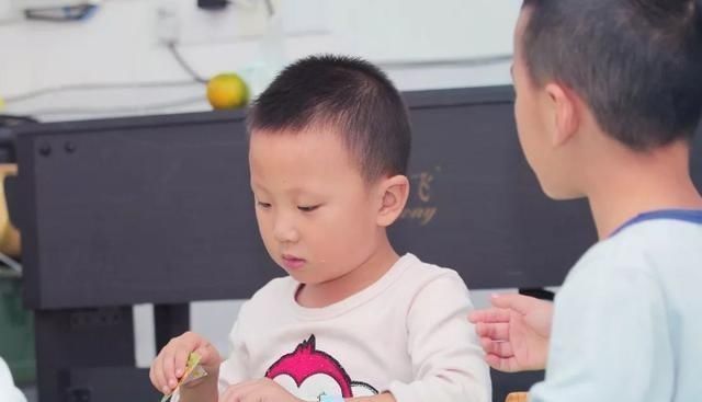 早餐|12岁男孩个头一直“不长”,因常吃这四种早餐,家长快戒掉