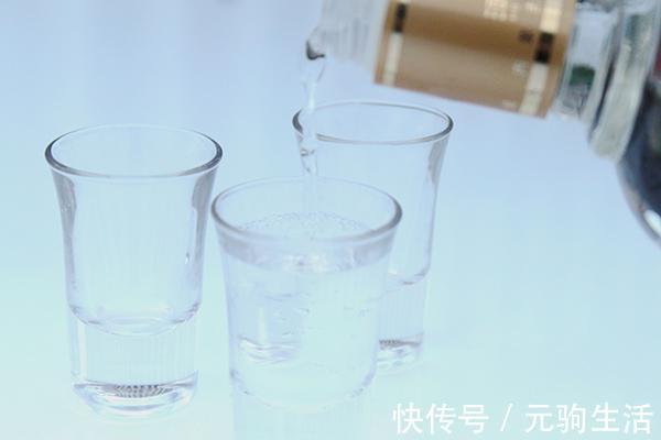 寿命|寿命长短,看吃饭便知吃饭有3个特点的人,寿命或会比一般人长