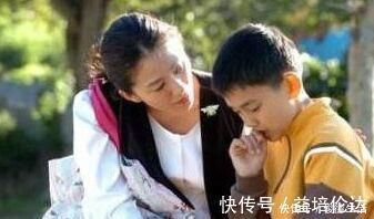 孩子|家长的3个坏习惯,正在“培养”一个自卑懦弱的孩子,别再继续了