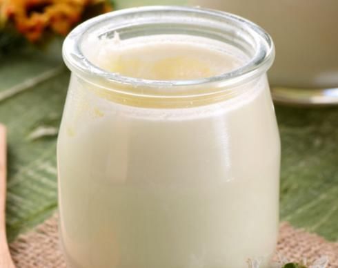 孩子们|喝完奶后马上睡觉,可能会延缓孩子长高,家长们尽量放心上