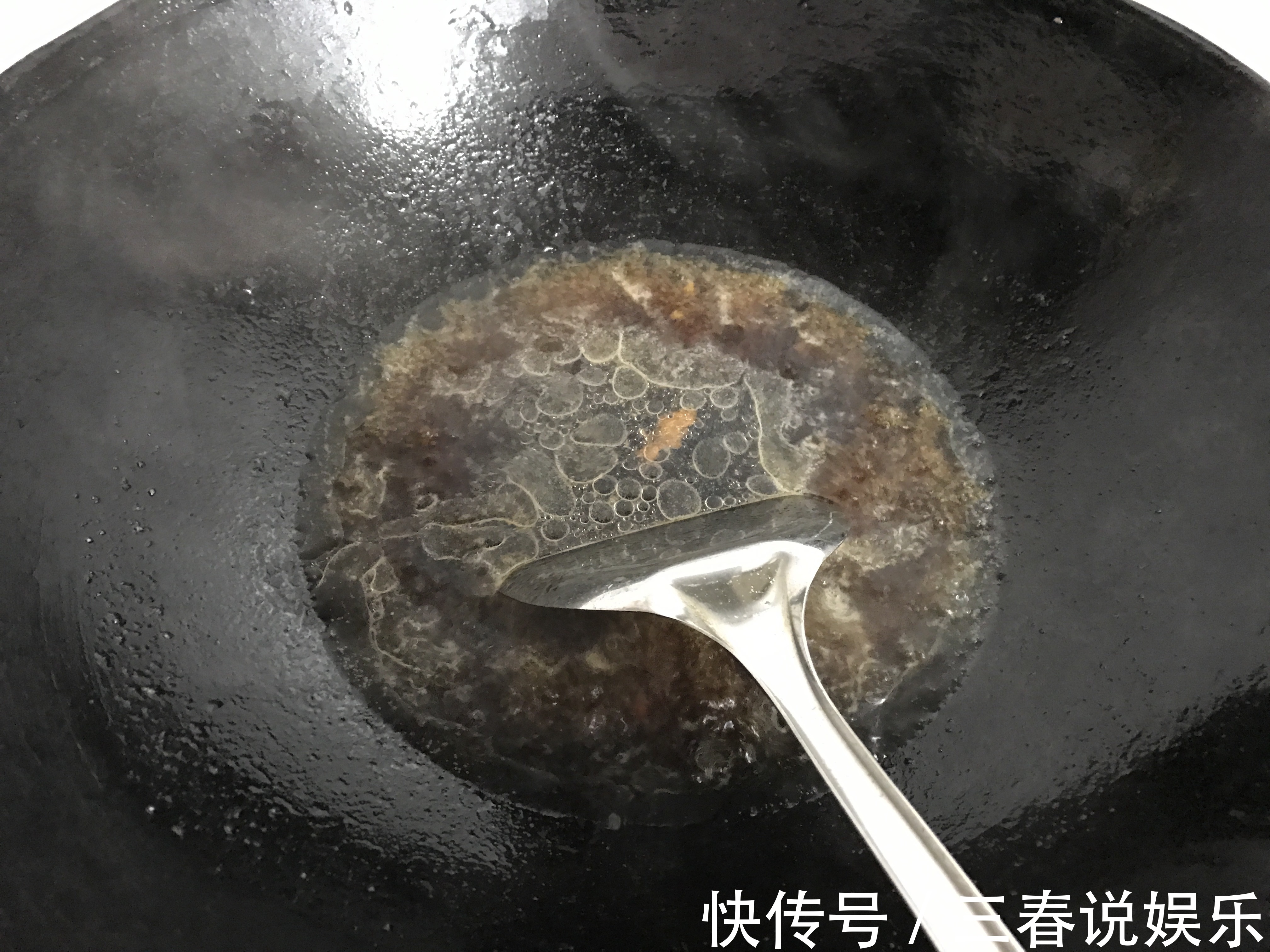 逢年过节餐桌上常有的硬菜，鲜美弹牙，做法简单，好吃不腻又营养