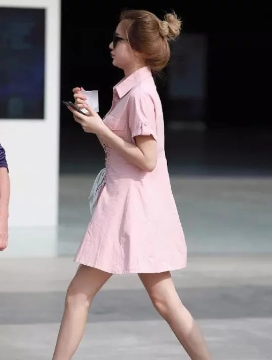 小姐姐|气质清纯的短发美女,清清爽爽的装扮,显得比较时尚干练