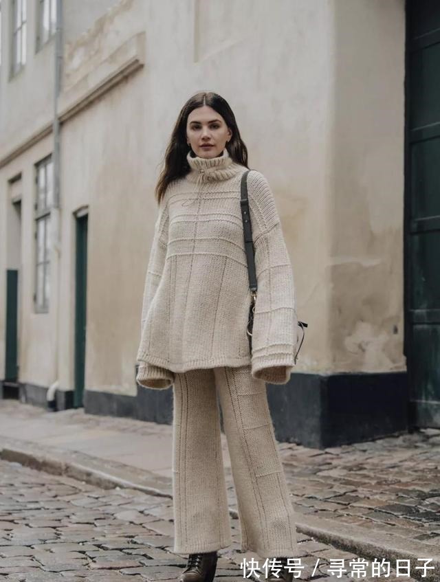 高领毛衣 秋冬最经典穿搭高领毛衣+阔腿裤,遮肉显瘦,穿三五年不过时!