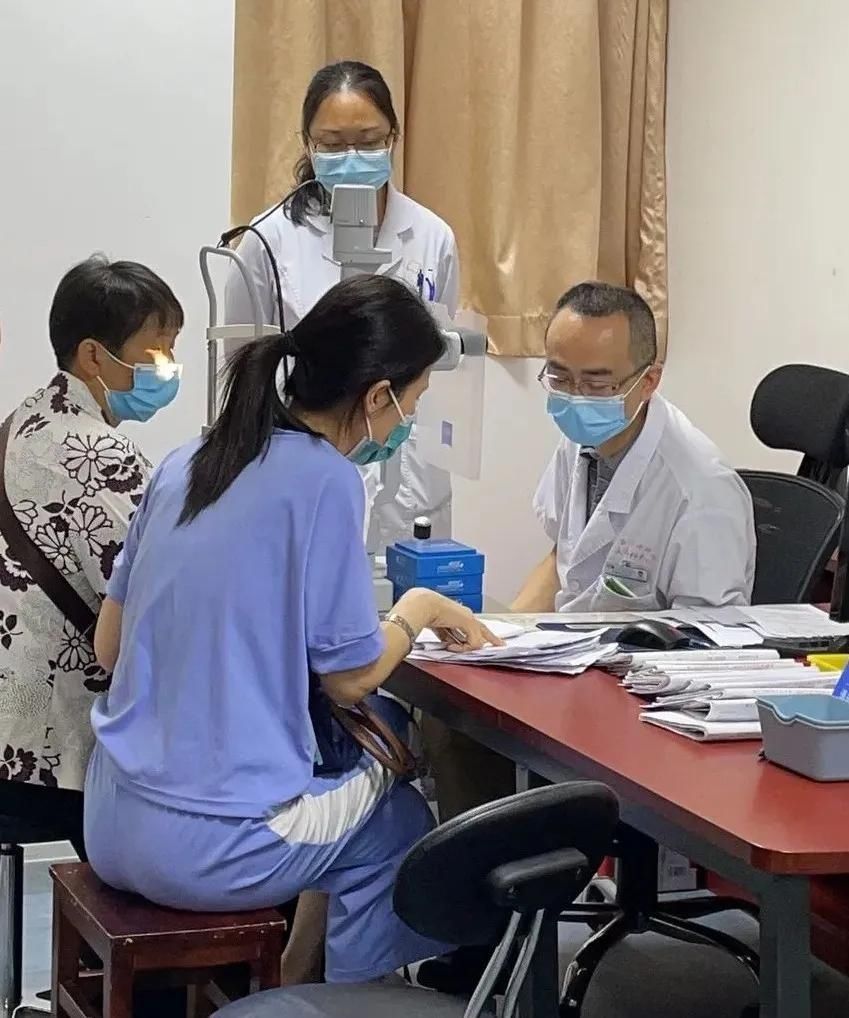 王晓波|12岁女孩患上这种病，18年后她不仅肾衰竭，还得了糖网！