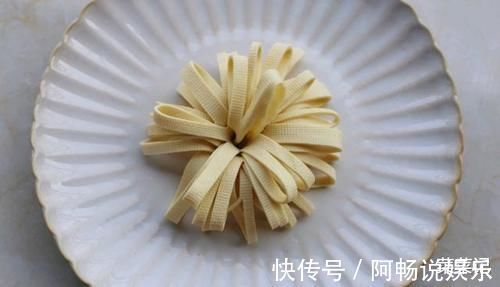 骨骼|补钙第1名原来是它,咱们都忽略了,1周吃2次,孩子身高蹭蹭长