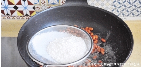 自从学会做这菜,我家隔三差五做1锅,香甜酥脆,元宵佳节离不了