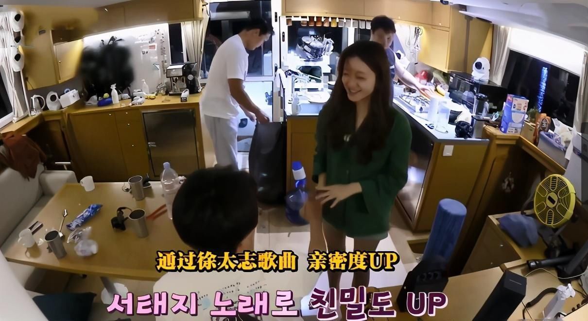  韩国|韩国综艺真能“作”，竟把节目搬到了航海游艇上