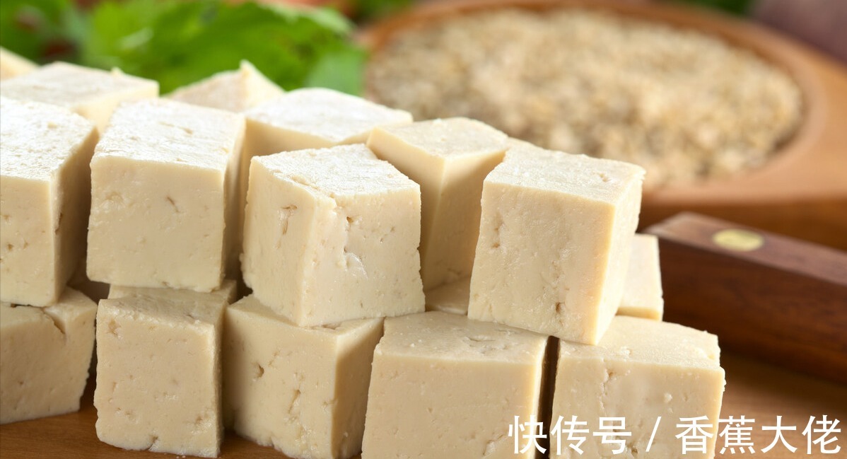 小金|一天一个鸡蛋,26岁快递员患上胃癌,医生:这种“鸡蛋”怎能常吃