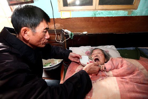 中国|世界一半的脑梗患者都在中国,医生告诫量少两不要,才不堵塞血管