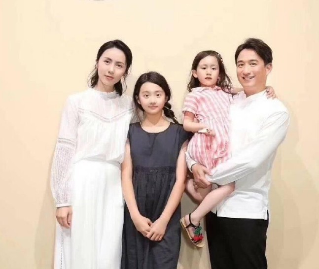 张子枫|为什么说在娱乐圈不管得罪谁,都不能得罪黄磊?背后原因太真实