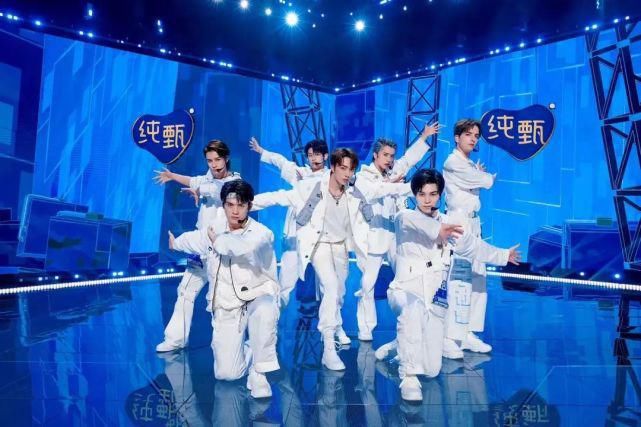 国际级“混战”，《创4》一公舞台MVP测评