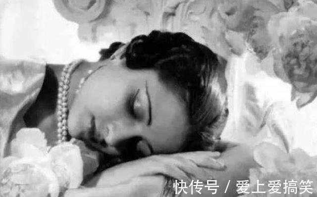 王冠|她带8子改嫁进印度王室,为博她一笑,王子拆掉王冠给她做项链