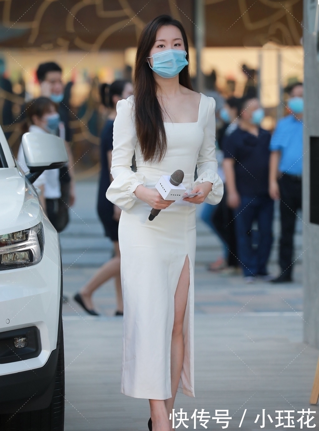 白色长裙|入秋选择白色长裙,让你轻松应对不同场合,美出专属的优雅感