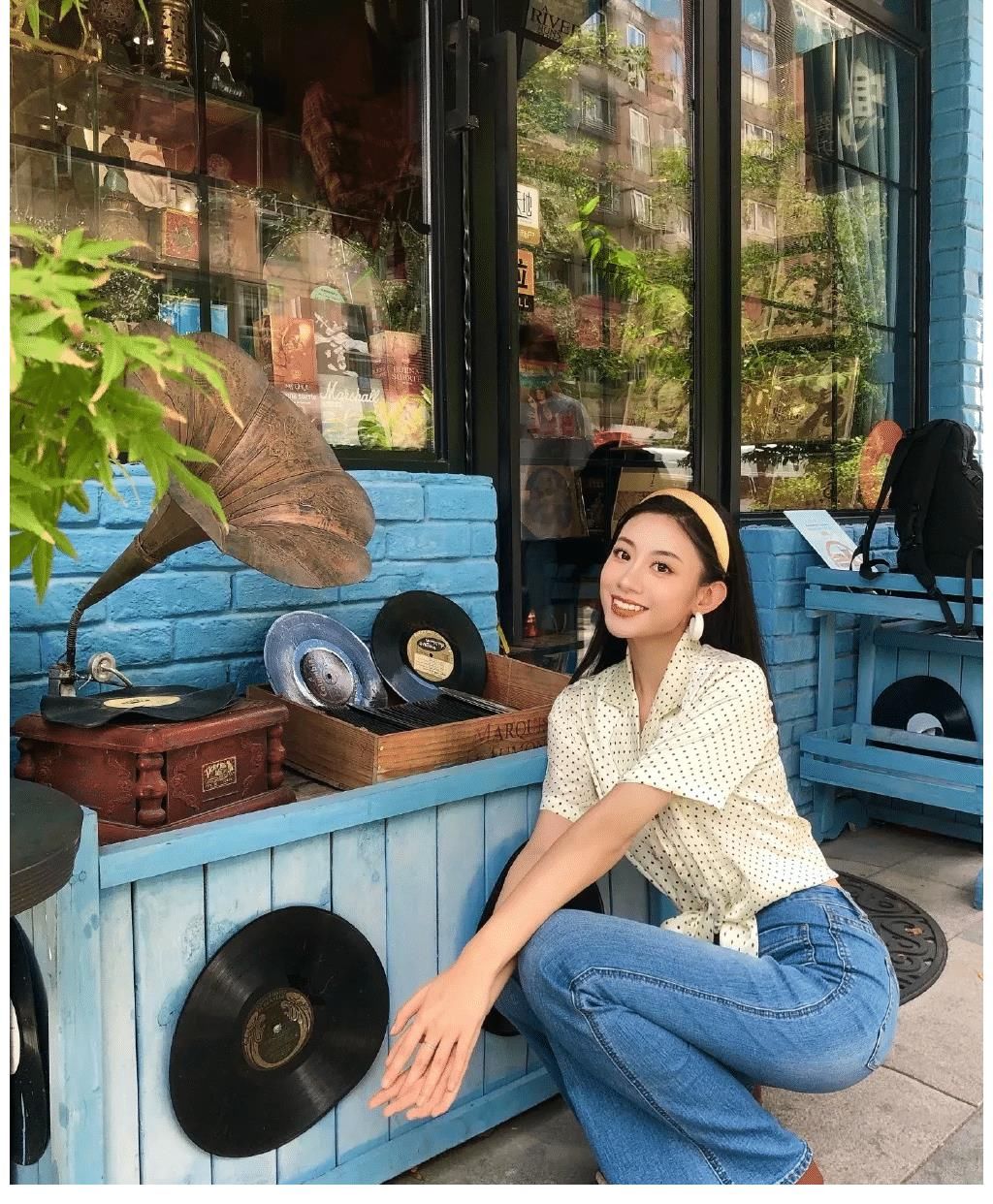 8位导师疯抢，一出现就被说是“冠军”，98年的她凭什么？