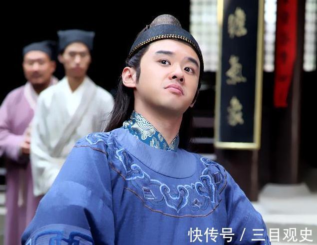 太监!穷秀才被太监刁难,不慌不忙,三个下联让太监羞惭万分