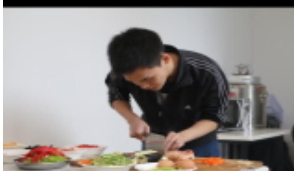 仙草蜜|侯昌明夫婦做50個便當(dāng)送醫(yī)護 親自下廚網(wǎng)贊爆