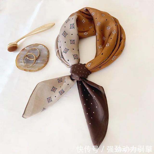 秋天毛衣、外套这么搭，太太太高级！