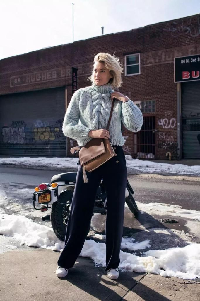 毛衣|毛衣+阔腿裤,才是冬季时髦混搭cp!