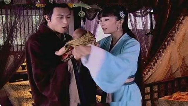 男身|清代一桩奇案,祠堂连发命案,十九男身死,县令洒泪问斩三姐妹