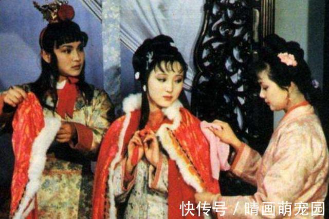 红楼梦!宝玉是小名,大名叫啥?你看与“贾琏贾珠贾环”合起来念什么?