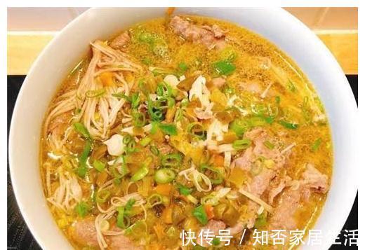 复刻网红下饭神器，菜一锅煮，汤汁用来拌饭，快速吃光光！