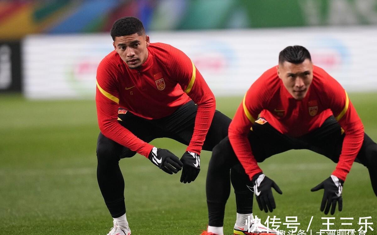 卡塔尔世界杯|权威媒体针对国足给出积极建议,球迷齐声认同!中国足协压力大了