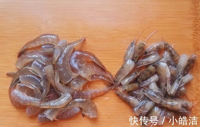 内酯豆腐|虾仁豆腐汤直接下锅煮就错了,多加这一步,汤头鲜香十足,味道好