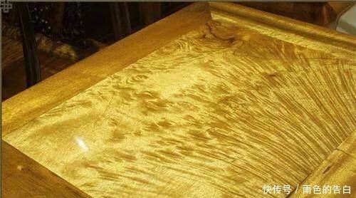 木头|皇帝做的金色龙椅 原来并非是黄金材质 而是木头做的