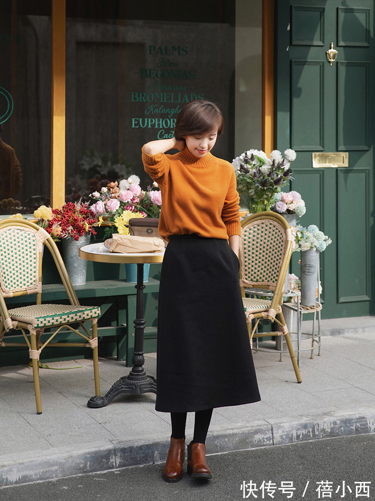优雅|40岁的女人秋天穿什么衣服更优雅?用“针织衫”打造气质,真高级