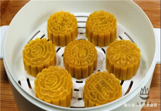 我家月饼从不买着吃,教你新做法,不用烤箱不用糖浆,健康无添加