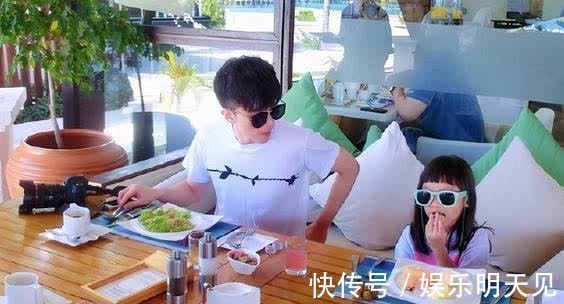 求生欲|有种“求生欲”叫二胎哥哥,送小20岁妹妹去幼儿园,十分怕被误会