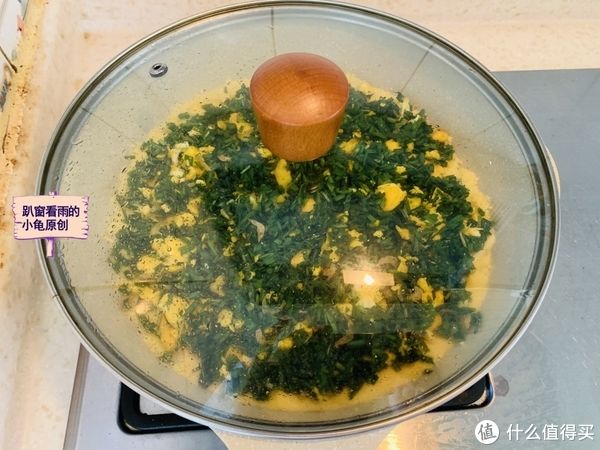 玉米面最好吃的做法，简单方便，只需3个窍门，皮薄酥脆，真香