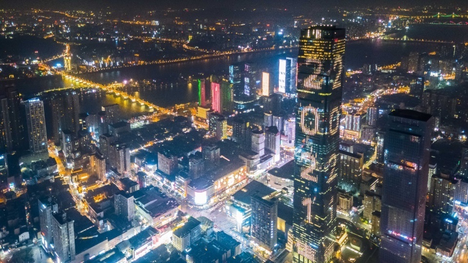 長沙IFS卓越表現為城市賦能,跨年集光而行引領2021全新篇章