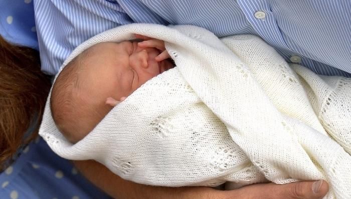 医院|脑发育较慢的宝宝，大多都有4个特征，暗示该带孩子去医院做智测