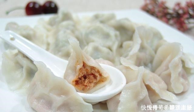 馅料|调饺子馅是放生油还是熟油,原来一直都做错了,难怪饺子不好吃!