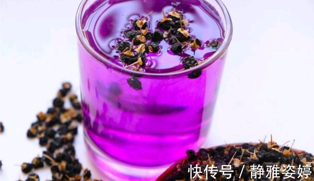 气血不足|女人气血不足或许有三个表现,常用三物泡水喝,调和气血脸色红润