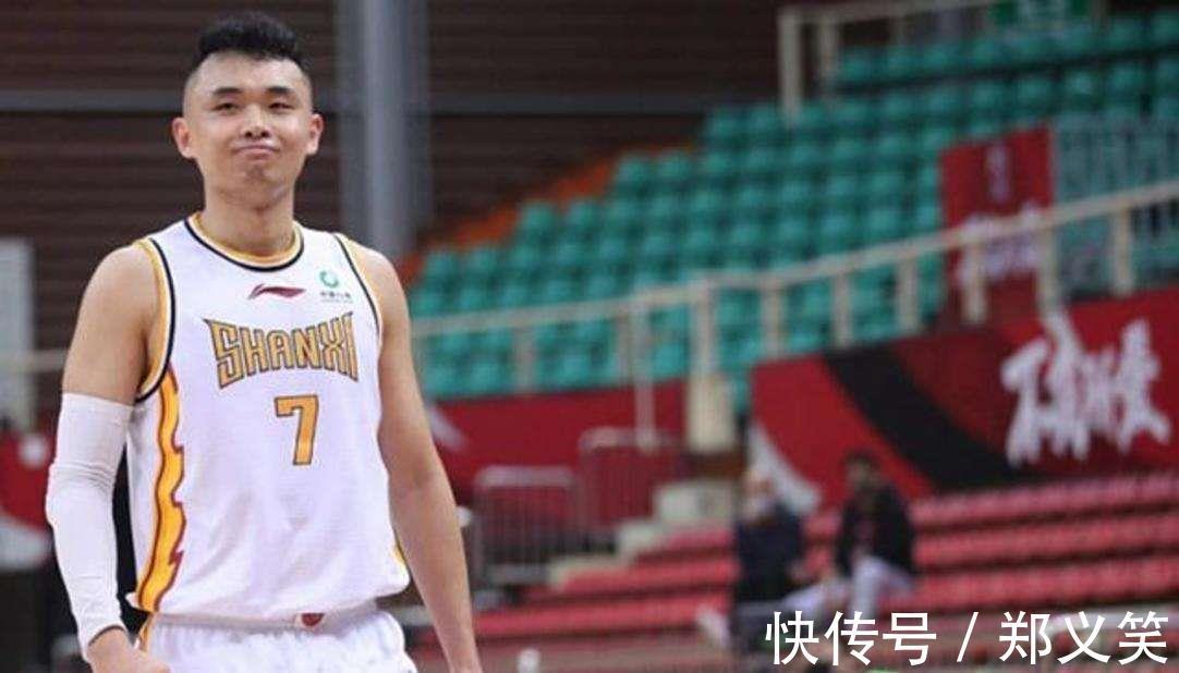 姜宇星|CBA本赛季28轮比赛,最累的五位球员,第一位场均38.5分钟