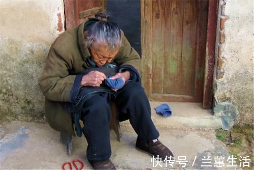 宝妈|不生孩子靠养老院养老靠谱吗?明白这三点,再决定要不要生