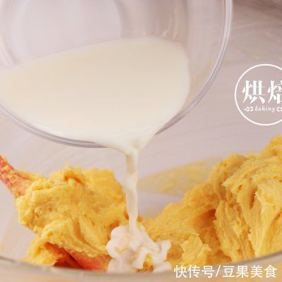 舒可曼|超级简单的无泡打粉版黄油蛋糕，赶快get起来