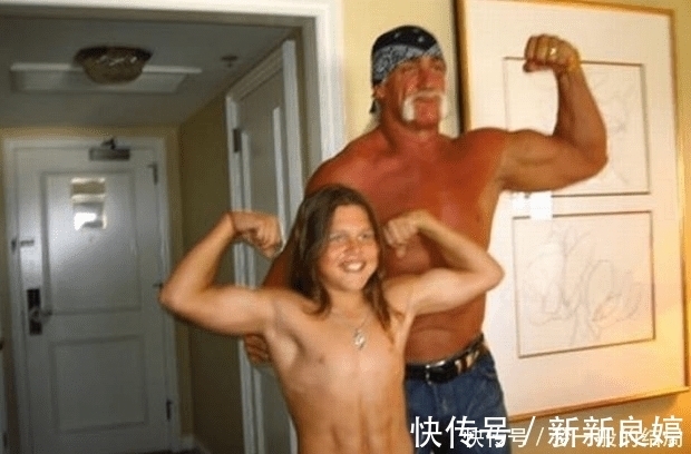 小子|世界上最强壮男孩，每天600个俯卧撑，长大后肌肉男变成胖小子