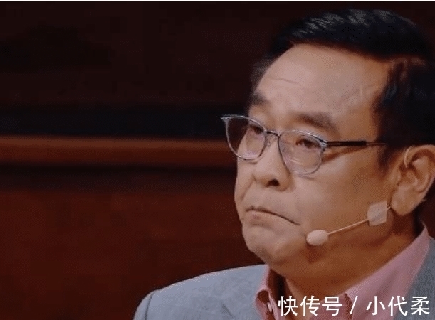 杨志刚|太硬核！杨志刚被尔冬升点评后淘汰，扭头就在公司新戏中随意挑了个角色