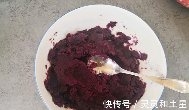 奶酪|营养早餐的做法，美味可口的餐包，一口下去奶香四溢！