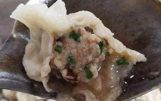 两碗|周末回农村老家,婆婆做的饺子连吃两碗,看到饺子馅一脸惊讶