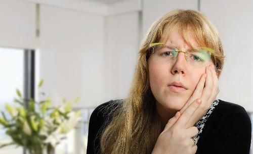 尽量|身体出现3种疼痛感,也许是“心梗”的提示,尽量别忽视