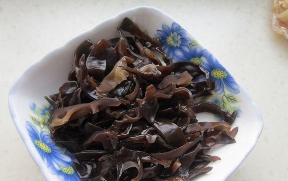 金针菇|木耳和它是绝配,吃一次相当于给肠道做个大扫除,不懂就亏了